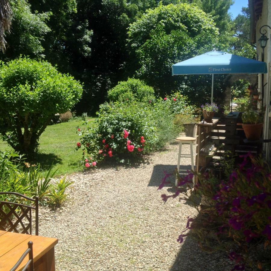 Gite Du Calme 3 Star Bed & Breakfast Cognac Chérac Exterior foto